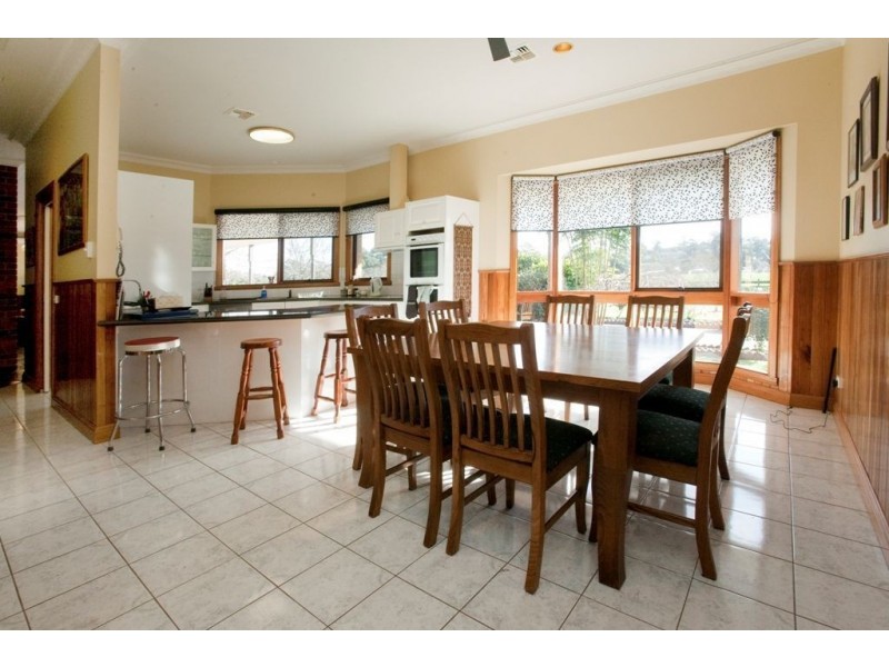 41 Berry Lane, Bunyip VIC 3815