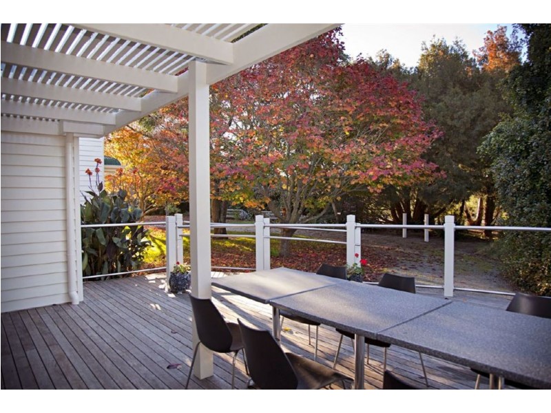 2010 Jacksons Track, Jindivick VIC 3818