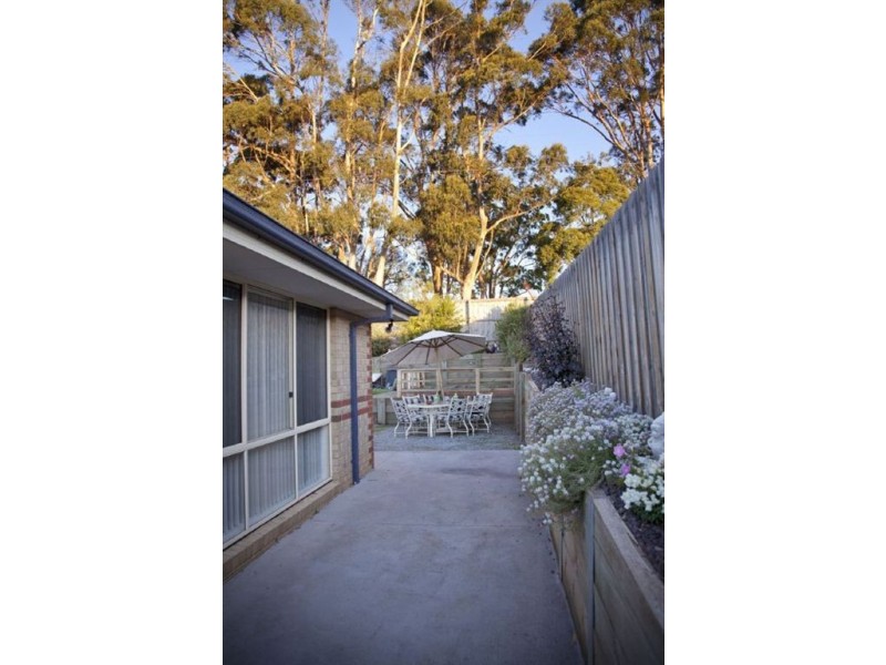 10 Claudia Crescent, Drouin VIC 3818