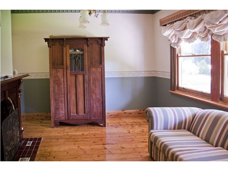 1a Pepperell Drive, Drouin VIC 3818