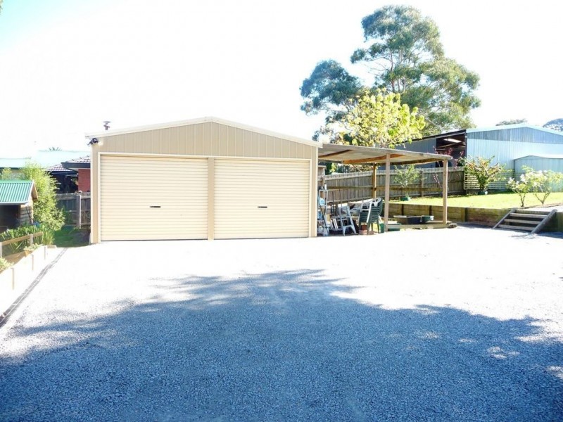 14 Nylander Road, Bunyip VIC 3815