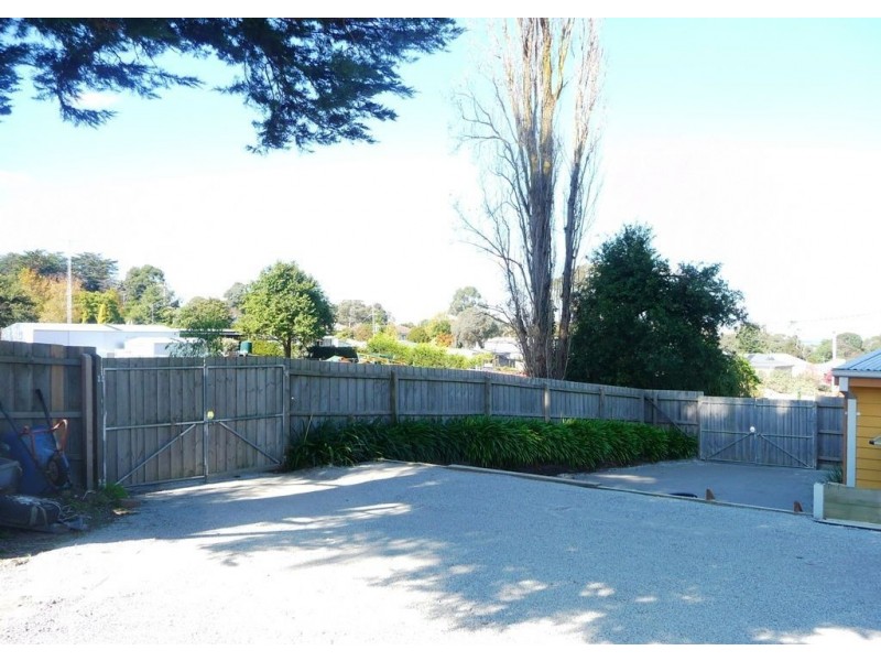14 Nylander Road, Bunyip VIC 3815