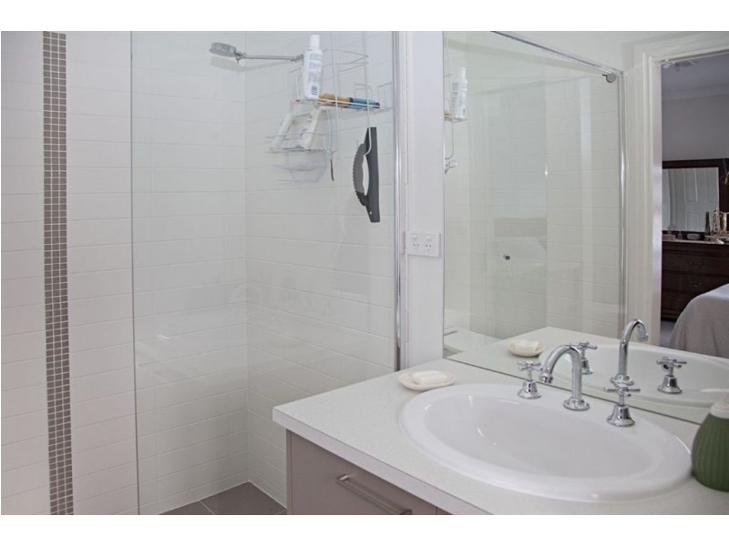 10 Miller Close, Drouin VIC 3818