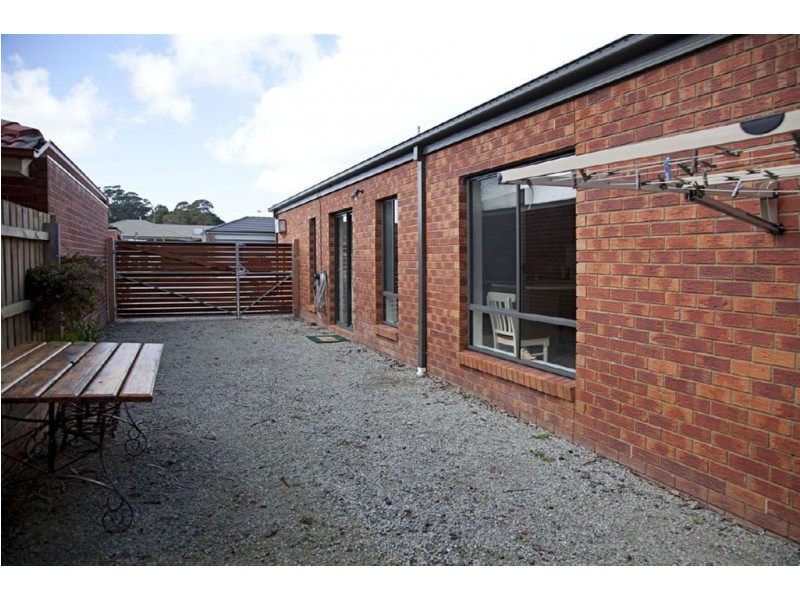 10 Miller Close, Drouin VIC 3818