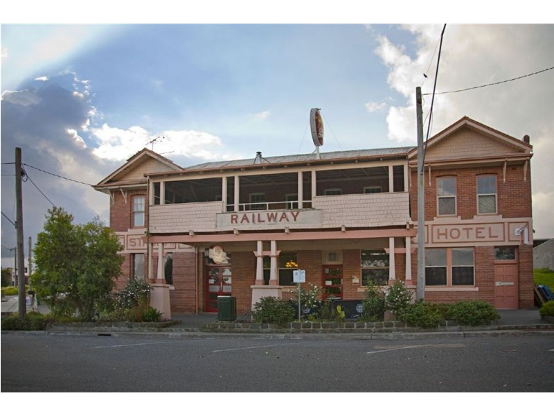 14 Main Street, Bunyip VIC 3815