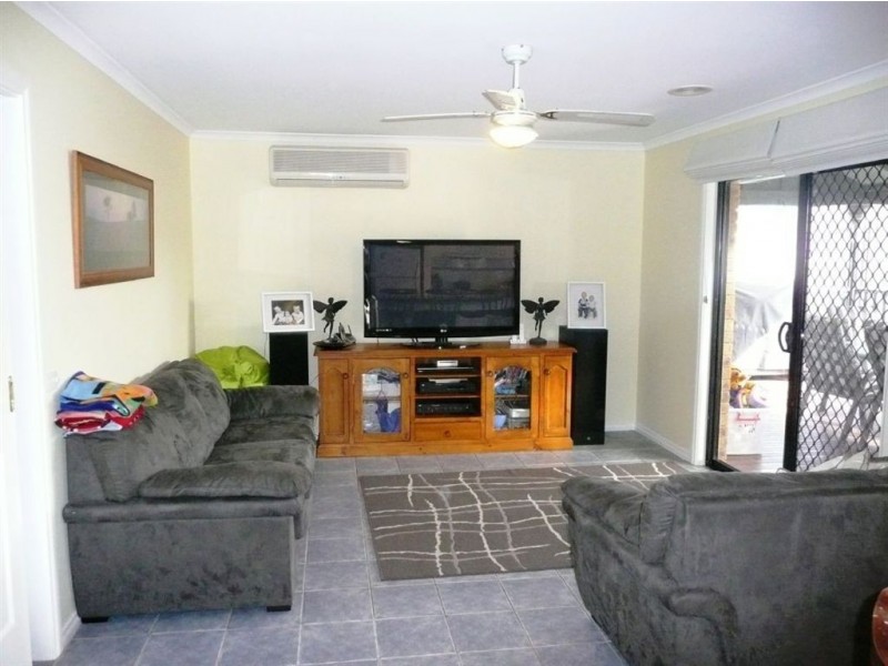 12 Clearview Court, Garfield VIC 3814