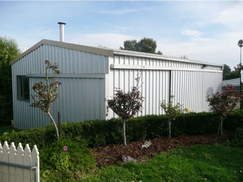 12 Clearview Court, Garfield VIC 3814
