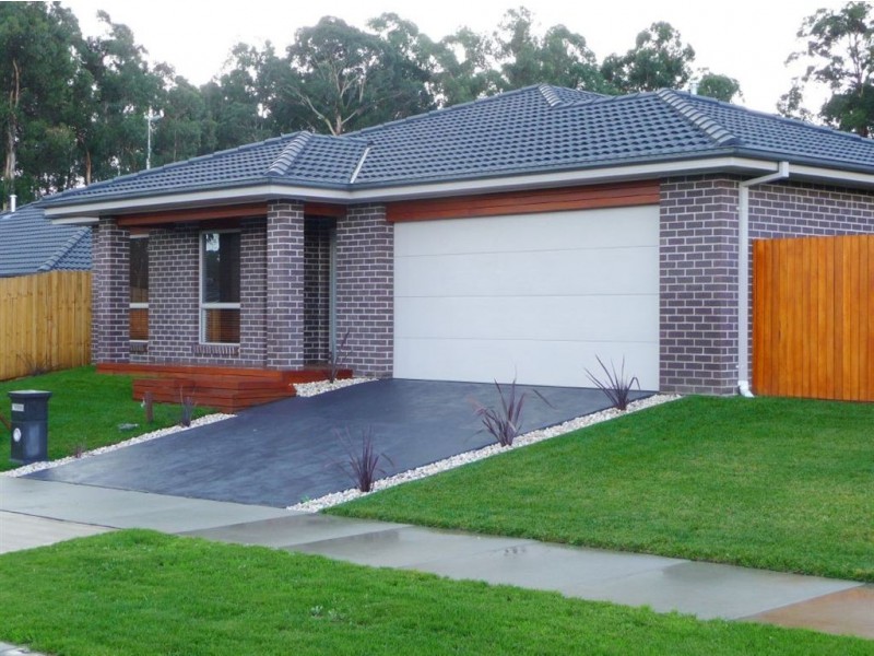 2 Isabella Court, Drouin VIC 3818