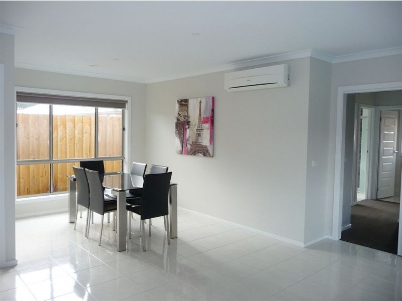 2 Isabella Court, Drouin VIC 3818