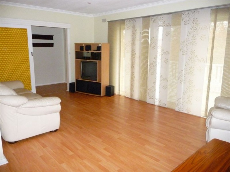 11 Elizabeth Street, Warragul VIC 3820