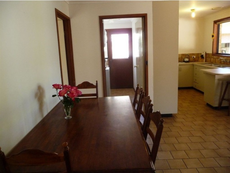 11 Boronia Street, Drouin VIC 3818