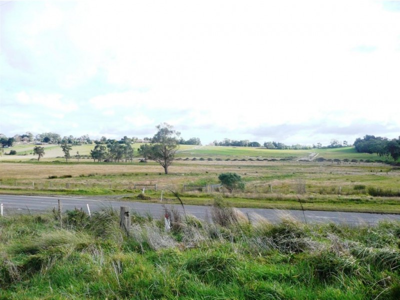 Lot 1/190 Main Neerim Road, Drouin VIC 3818