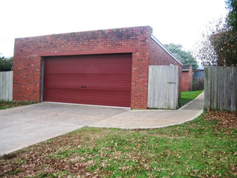 15 Albert Road, Drouin VIC 3818