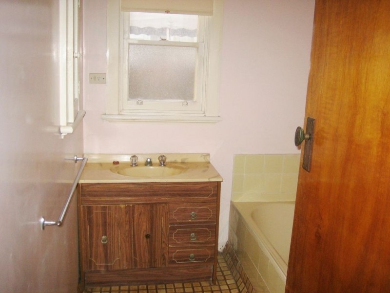 15 Albert Road, Drouin VIC 3818