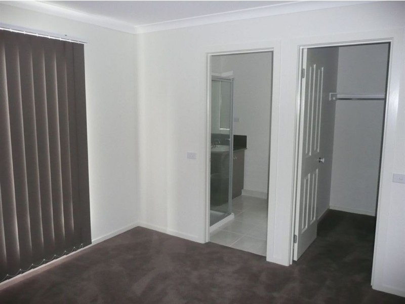 32 Burnnett Court, Longwarry VIC 3816