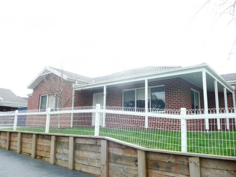 6/30-38 Longwarry Road, Drouin VIC 3818