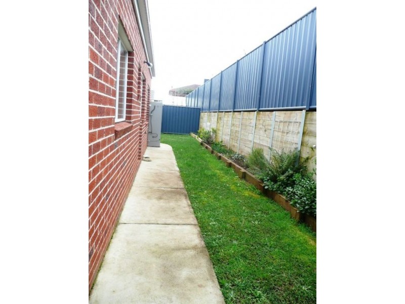 6/30-38 Longwarry Road, Drouin VIC 3818