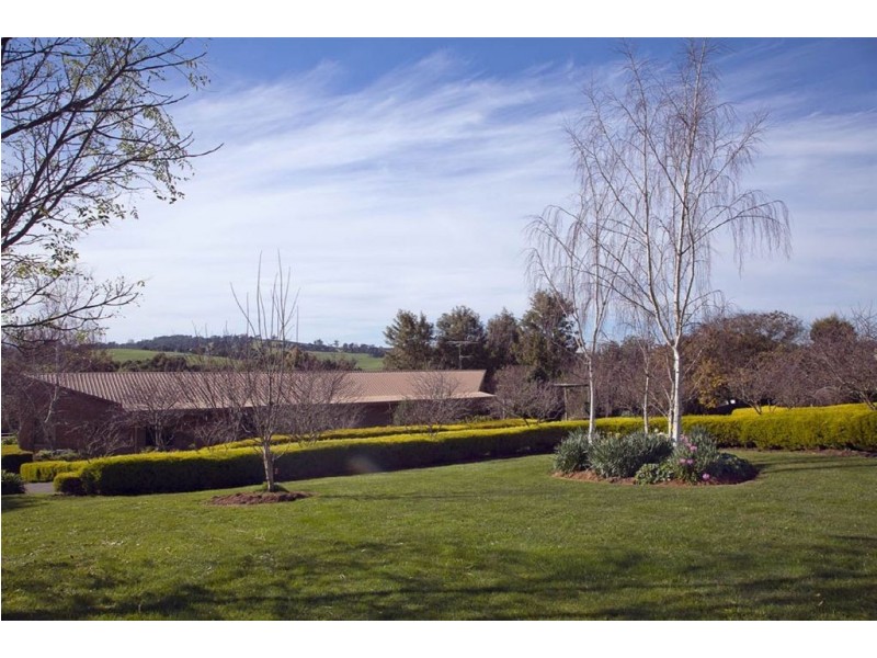 18 Greenland Drive, Drouin VIC 3818