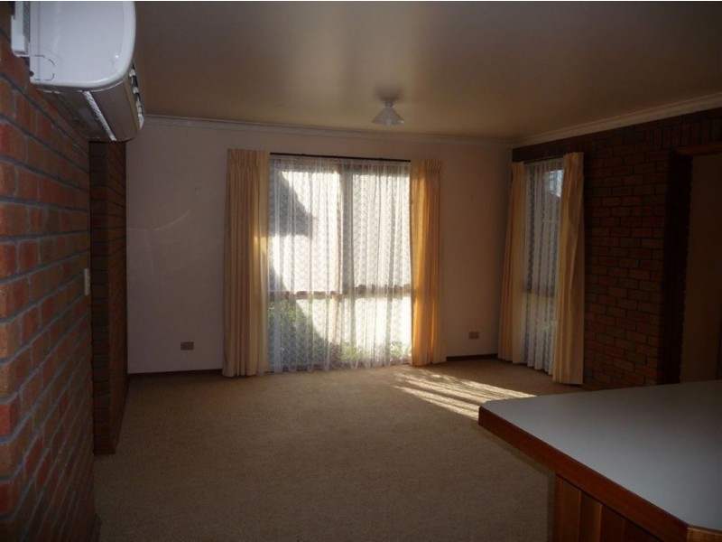 40 Wood Street, Drouin VIC 3818