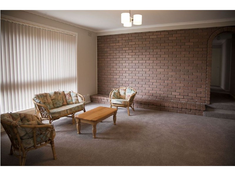 3 Forrest Street, Drouin VIC 3818