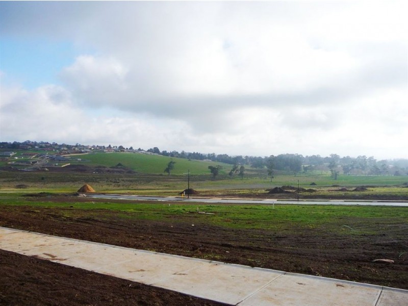 Lot 116 Empire Avenue, Drouin VIC 3818