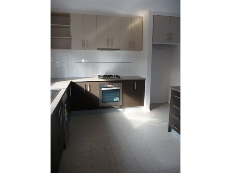 26 Palm Sqaure, Drouin VIC 3818