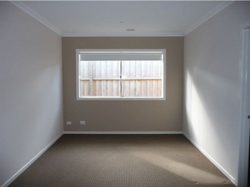 26 Palm Sqaure, Drouin VIC 3818