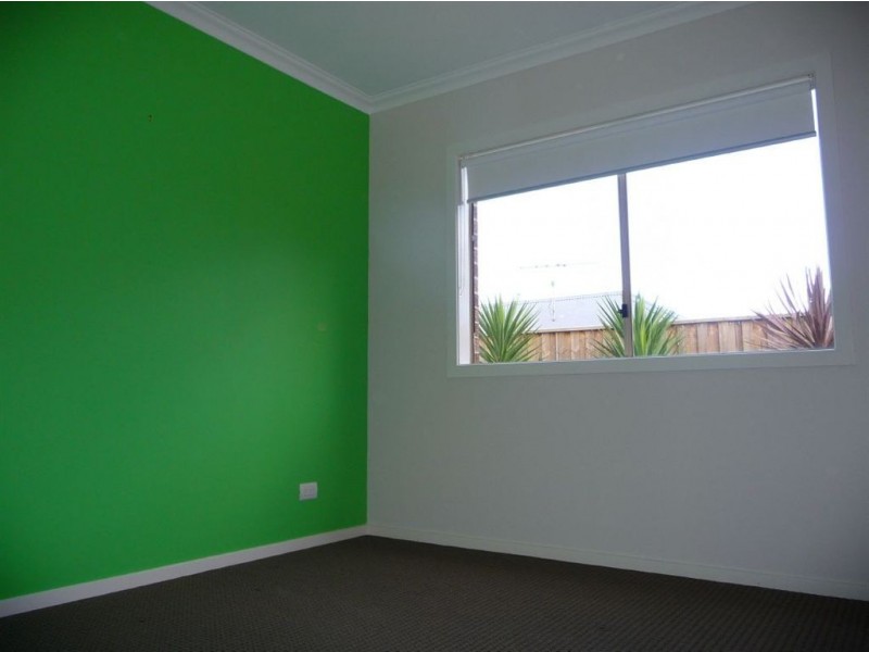 26 Palm Sqaure, Drouin VIC 3818