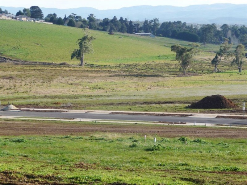 Lot 1814 Bexley Boulevard, Drouin VIC 3818