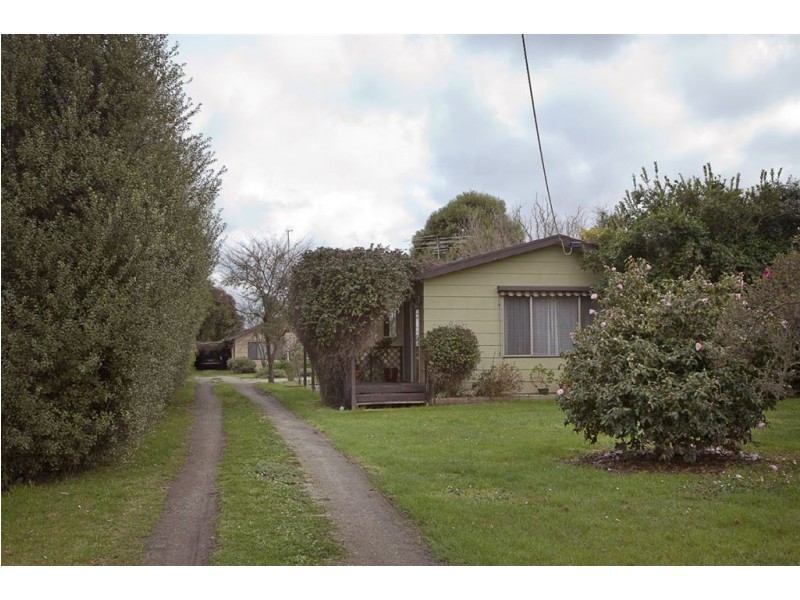 17 Kennedy Street, Longwarry VIC 3816
