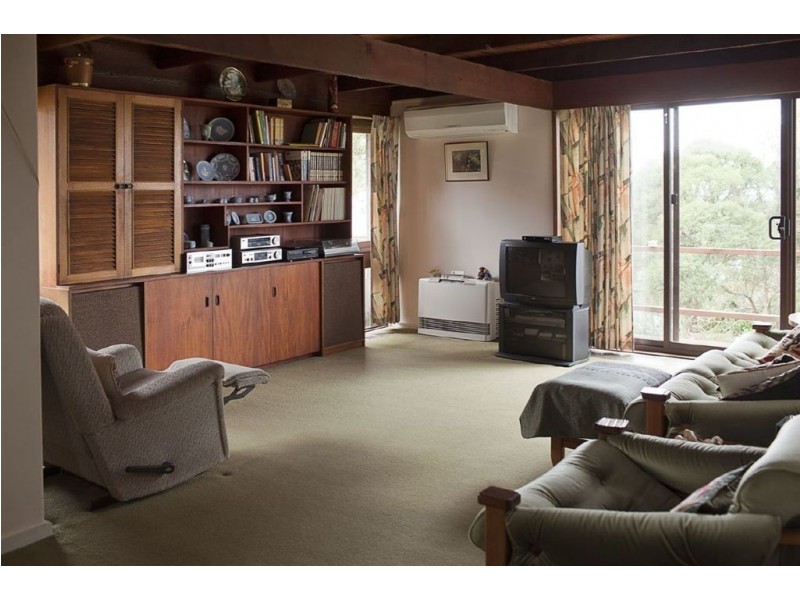 30 Hilltop Avenue, Bunyip VIC 3815