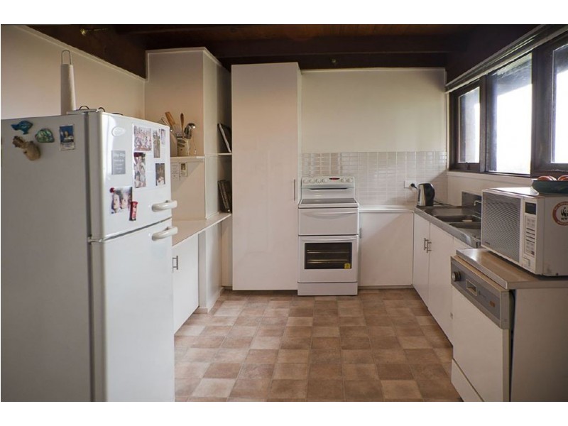 30 Hilltop Avenue, Bunyip VIC 3815