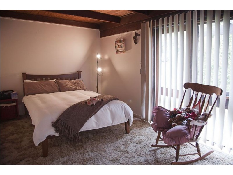 30 Hilltop Avenue, Bunyip VIC 3815