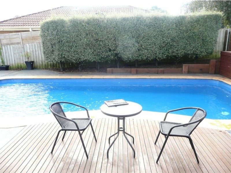 6-8 Grandview Close, Drouin VIC 3818