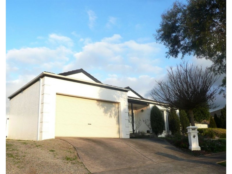 6-8 Grandview Close, Drouin VIC 3818