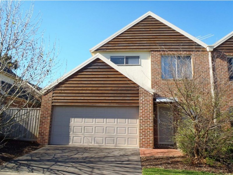 19/2-6 Jerilderie Drive, Berwick VIC 3806