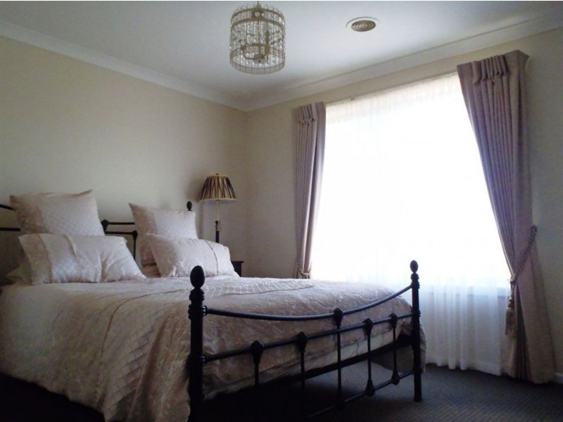 19/2-6 Jerilderie Drive, Berwick VIC 3806