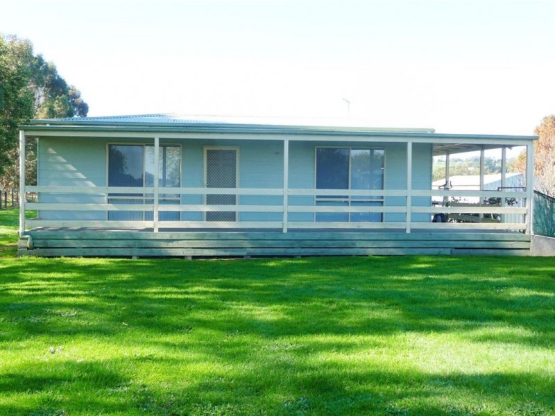 120 Corduroy Road, Longwarry VIC 3816