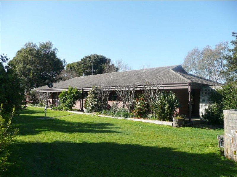 260 Fourteen Mile Road, Garfield VIC 3814