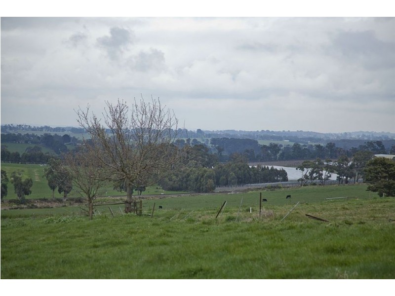 Lot 5/263 Longwarry Road, Drouin VIC 3818