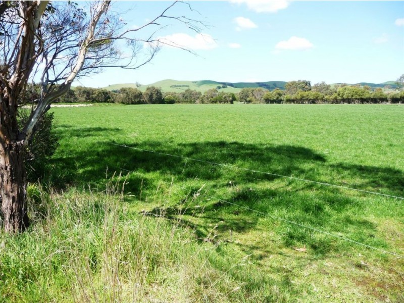 50 Woodleigh – St Helier Road, Woodleigh VIC 3945