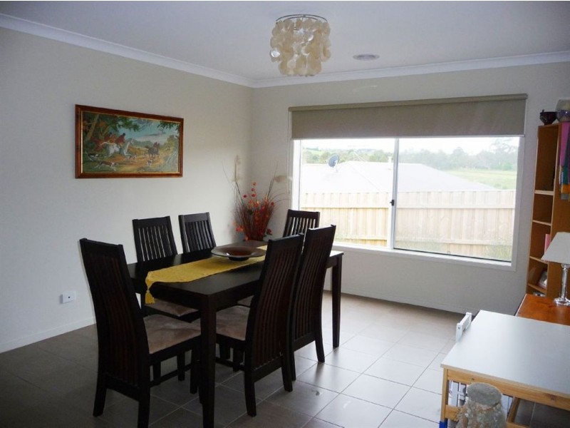 4 Rimfire Avenue, Drouin VIC 3818