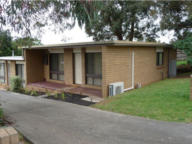 3/2-4 Morton Avenue, Drouin VIC 3818