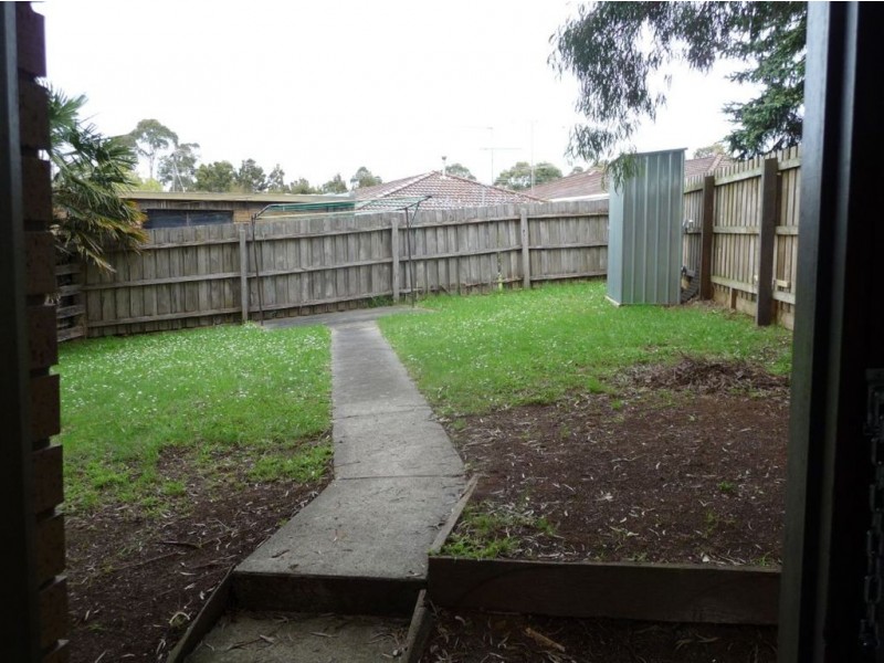 3/2-4 Morton Avenue, Drouin VIC 3818