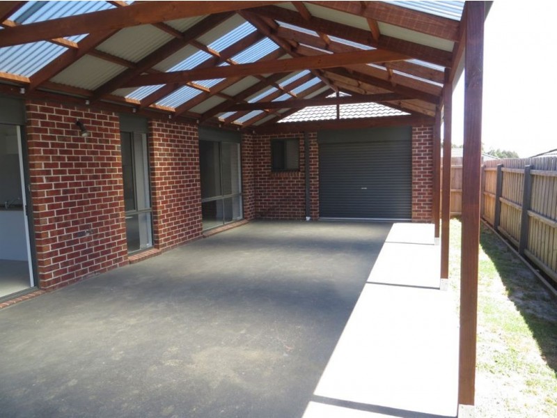 4a Hatfield Drive, Drouin VIC 3818