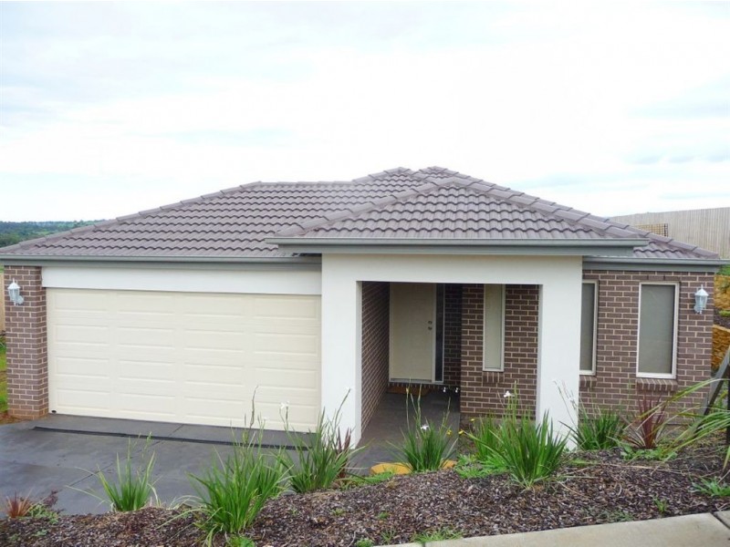 26 Hatfield Drive, Drouin VIC 3818
