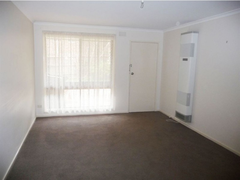 1/7 Lindman Street, Drouin VIC 3818