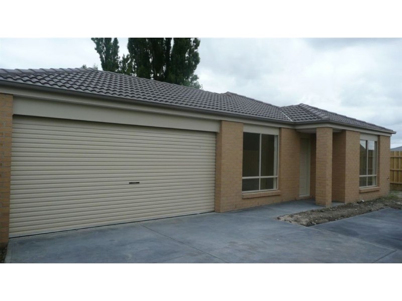 2/7 Witton Street, Longwarry VIC 3816