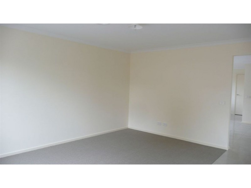 2/7 Witton Street, Longwarry VIC 3816