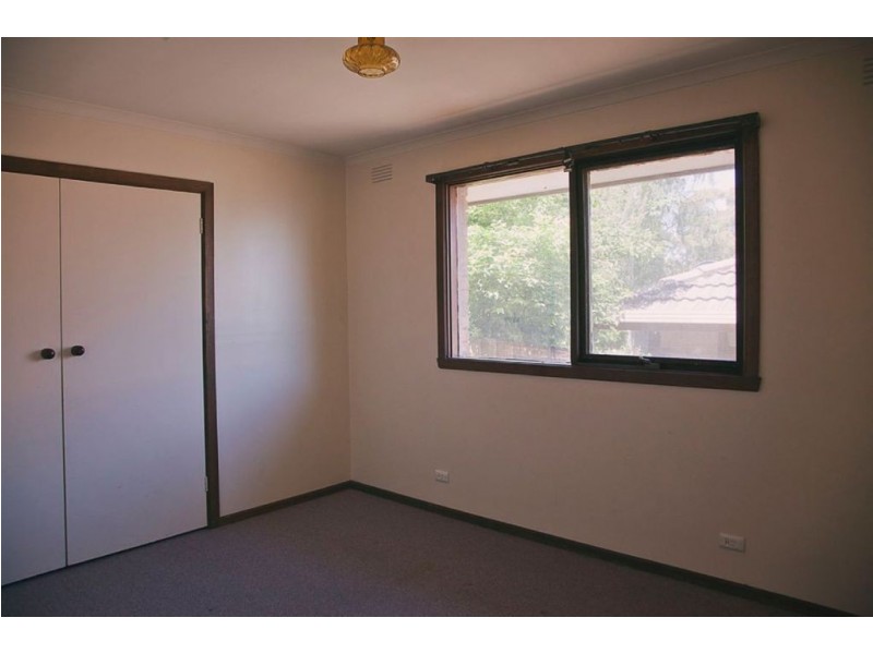 2 Pearson Street, Drouin VIC 3818